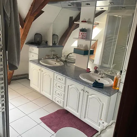 Aux Cieux Enchanteurs Maison Magique Et Spa Hondschoote