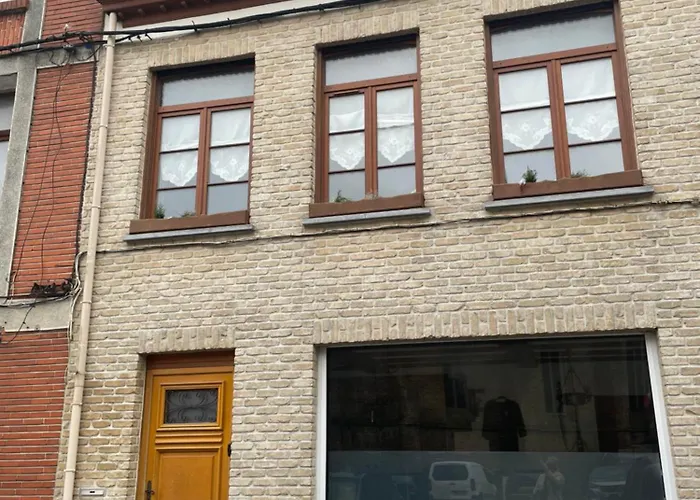 Aux Cieux Enchanteurs Maison Magique Et Apartment